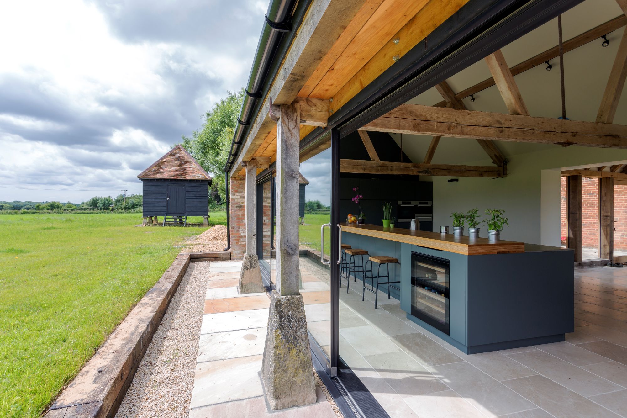 Outdoor Kitchens